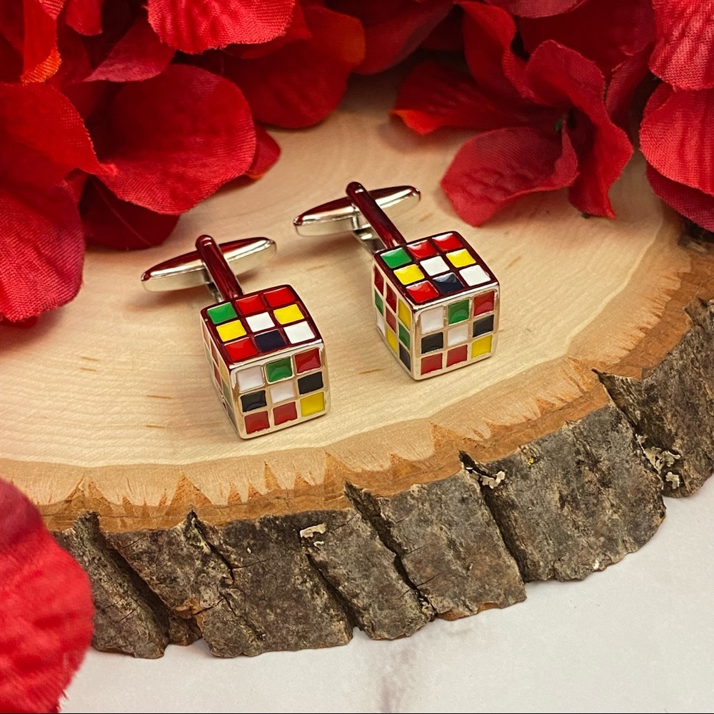 Vintage Colorful Rubix Cube Cufflinks - Picture 5 of 16